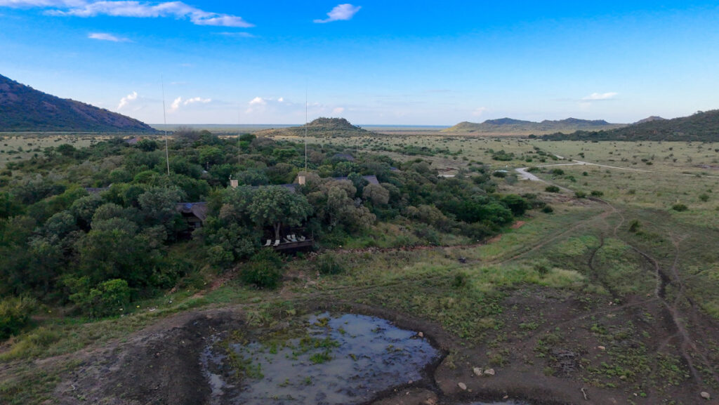 Scenic aerial view of Tamboti Lodge and surrounding landscape